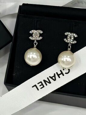 CHANEL Classic Pearl Drop Earrings with CC Motif